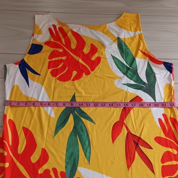 Women Fashion Graphic Printed Plus Size Ruffled Dress - Picture 11 of 12